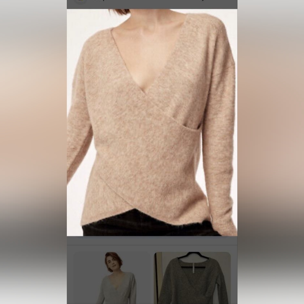 Babaton sweater